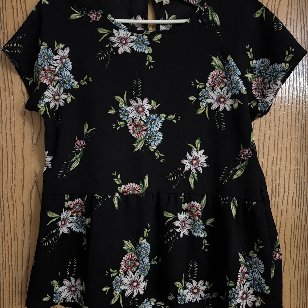 Chic Floral Black Blouse